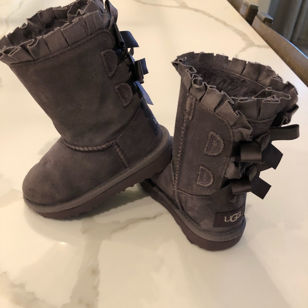 Ugg Toddler 9C girls Boots